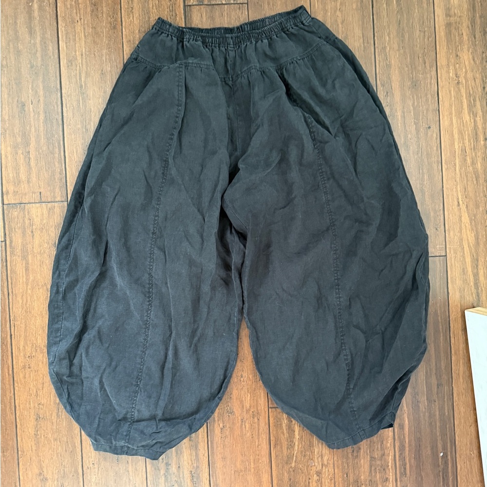 Black linen Cheyenne harem balloon leg pants